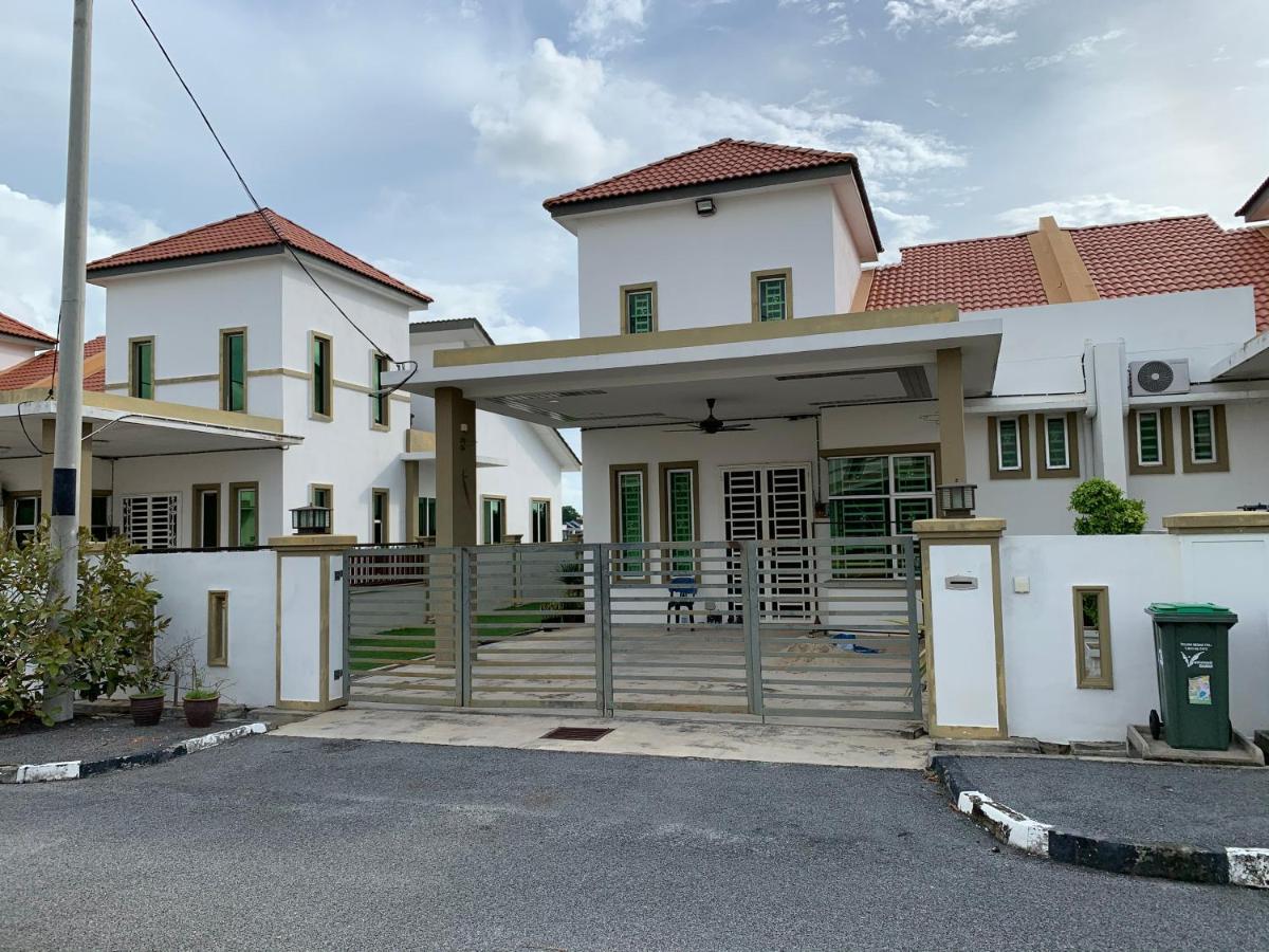 Vistana Indah Holiday home Alor Setar